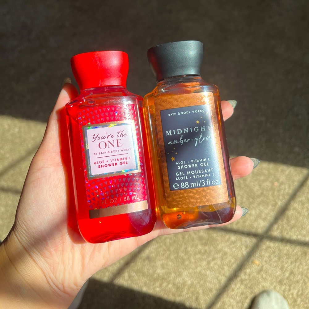 2 New Bath & Body Works Travel Shower Gels: You're the One & Midnight Amber Glow